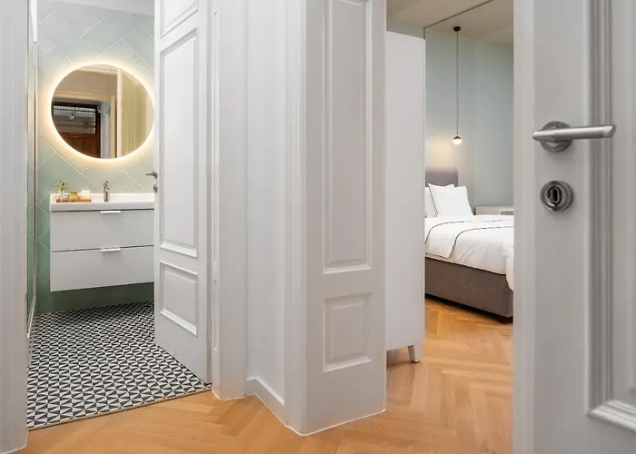 Apartament Grey Pearl *